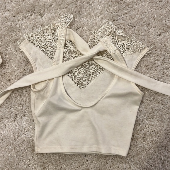 Windsor Cream Crop Top - Picture 2 of 4